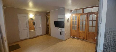 Satılır 1 otaqlı köhnə tikili 57 m² — Bakı