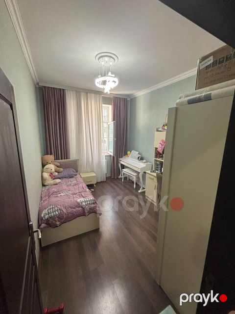 Satılır 4 otaqlı yeni tikili 100 m² — Bakı