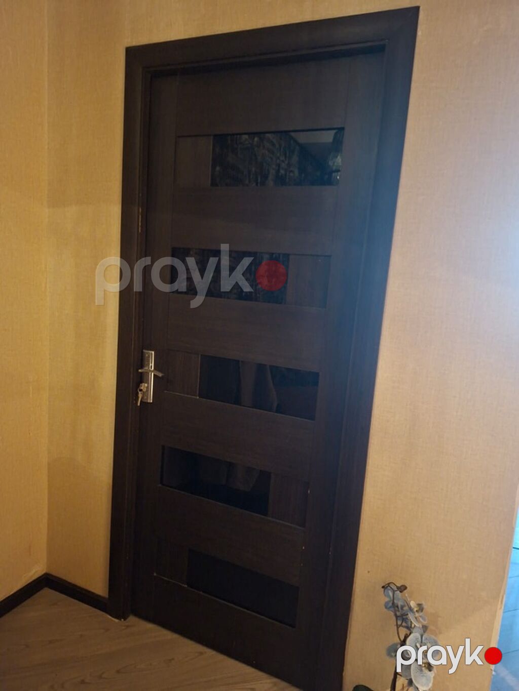 Məhsul: Daxili otaq qapıları (2 ədəd) + uşaq elektrikli motosikleti + — Pəncərələr, qapılar, balkonlar, Xırdalan (2)