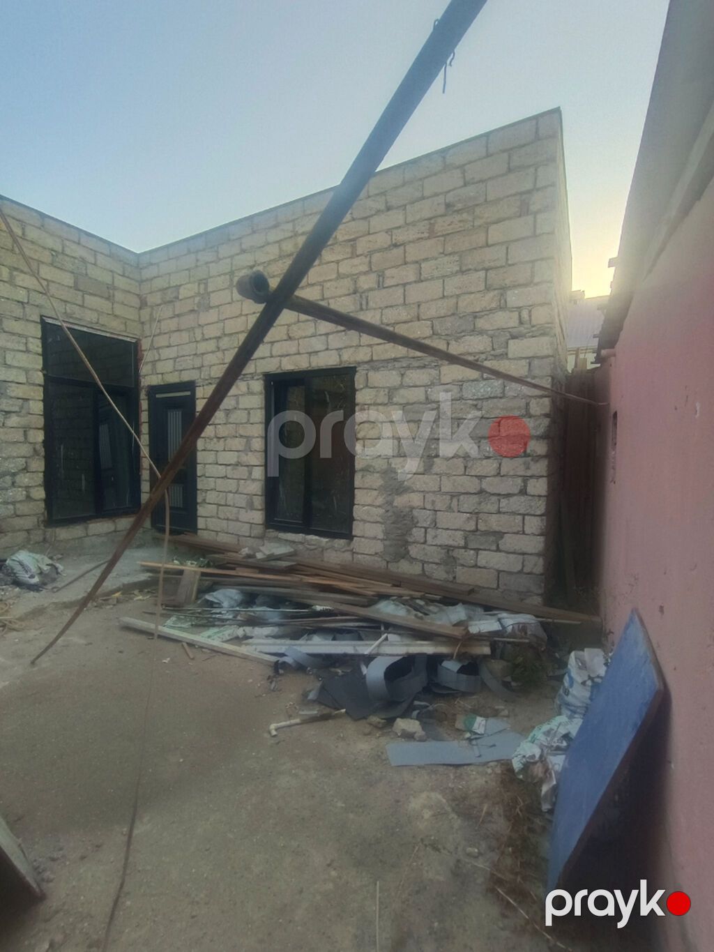 3 otaqlı, 78 kv. m, Təmirsiz — Ev, villa, Bakı (6)