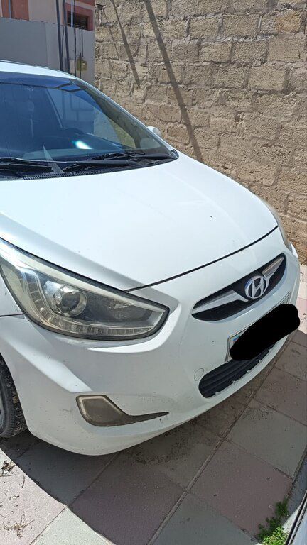 Hyundai Accent, 1.6 L, 2013 il, 426 000 km — Bakı