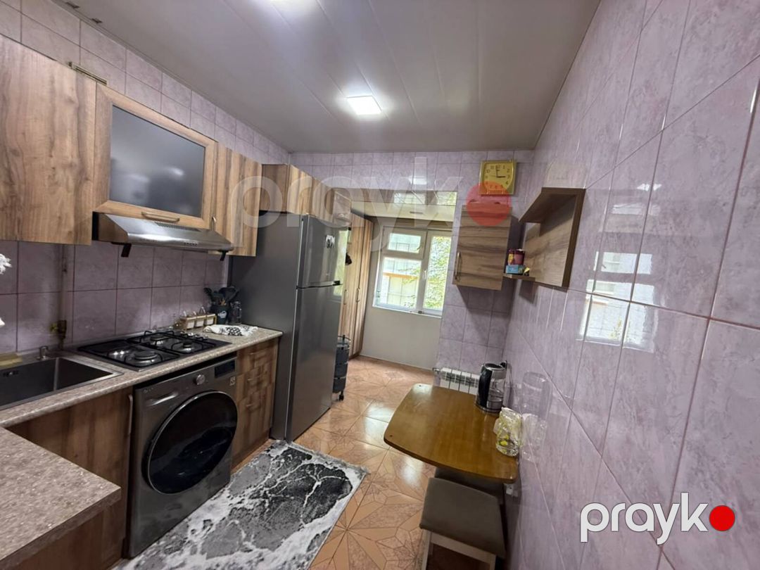 Satılır 4 otaqlı köhnə tikili 100 m² — Mənzil, Bakı (11)