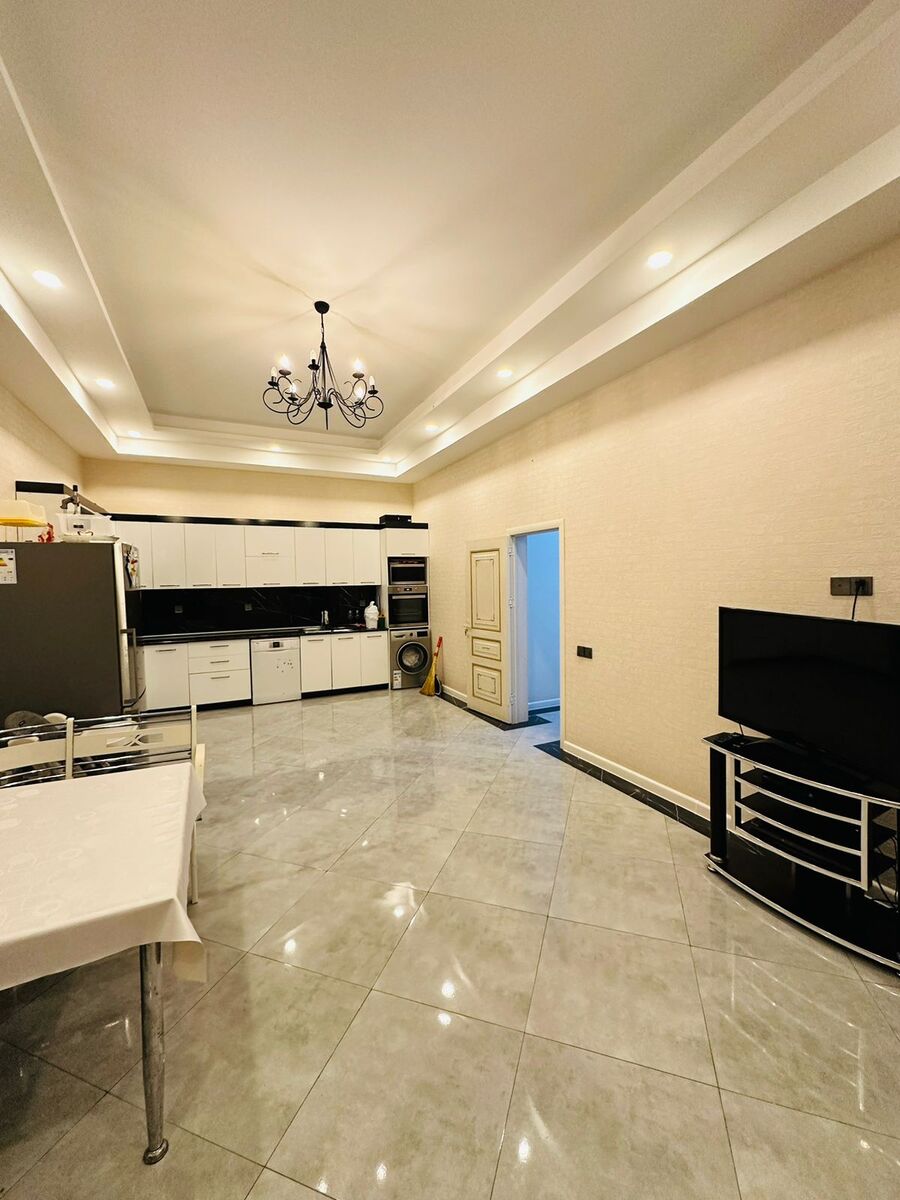 İcarəyə verilir 4 otaqlı həyət evi/bağ evi 150 m² — Ev, villa, Bakı (10)