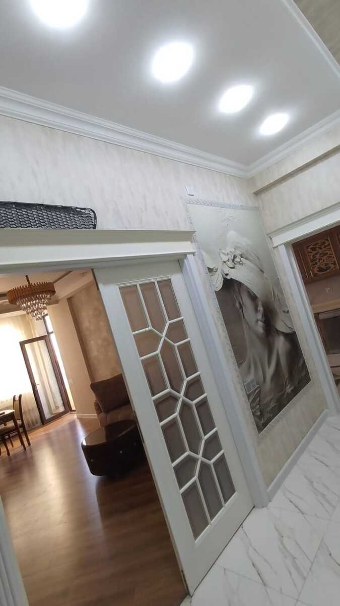 İcarəyə verilir 3 otaqlı yeni tikili 110 m² — Mənzil, Bakı (3)