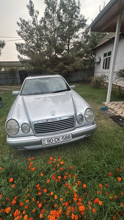 Mercedes E 230, 2.3 L, 1995 il, 346 813 km — Bakı