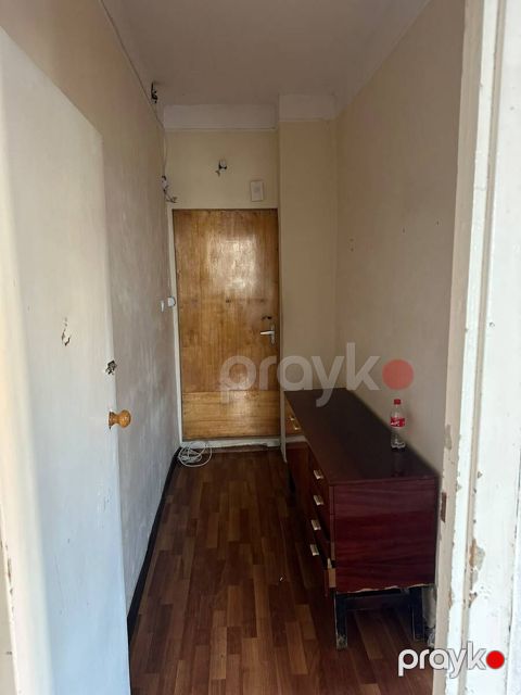 Satılır 1 otaqlı köhnə tikili 45 m² — Bakı