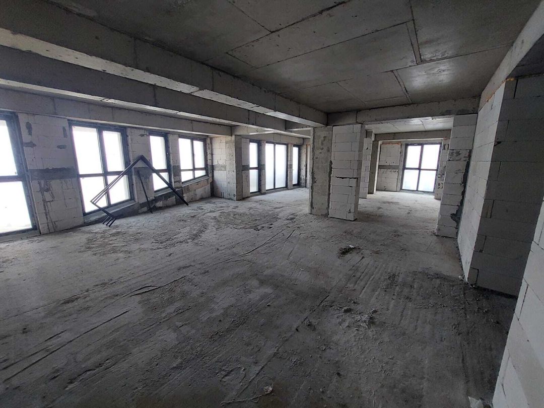 Satılır 4 otaqlı yeni tikili 303 m² — Mənzil, Bakı (9)