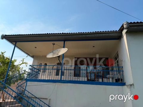 Həyət evi kirayə verilir, Astara r