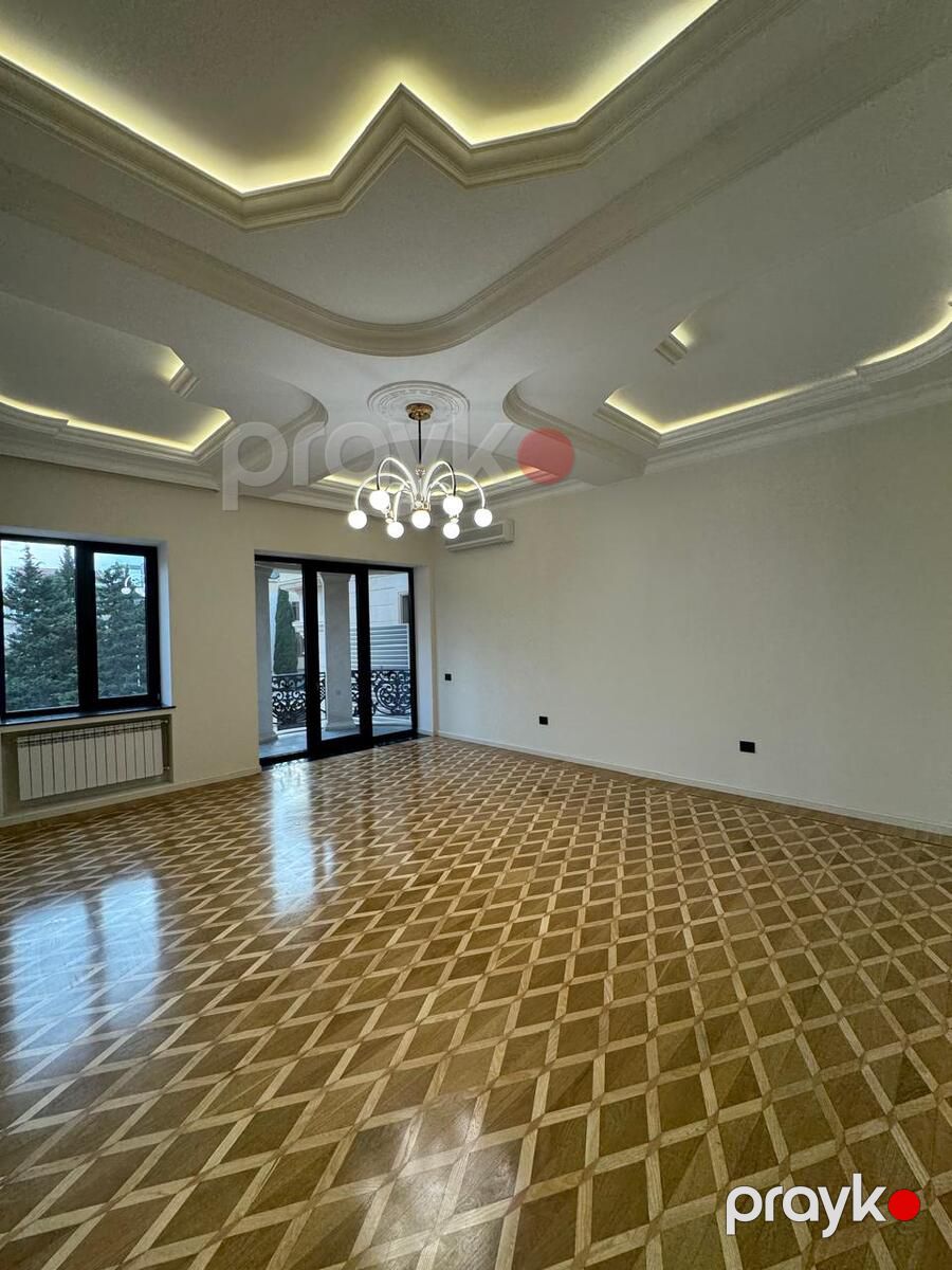 Satılır 10 otaqlı həyət evi/bağ evi 550 m² — Ev, villa, Bakı (4)