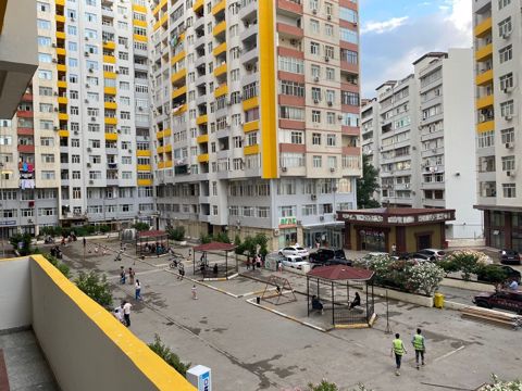 3-otaqlı yeni tikili, Asif Məhərrəmov küç., 130 m² — Bakı