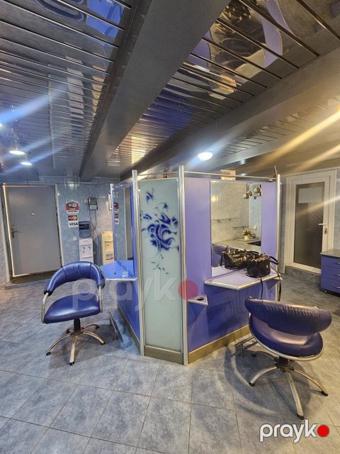 Satılır obyekt 75 m²