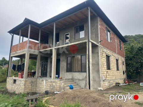 Satılır 7 otaqlı həyət evi/bağ evi 250 m²