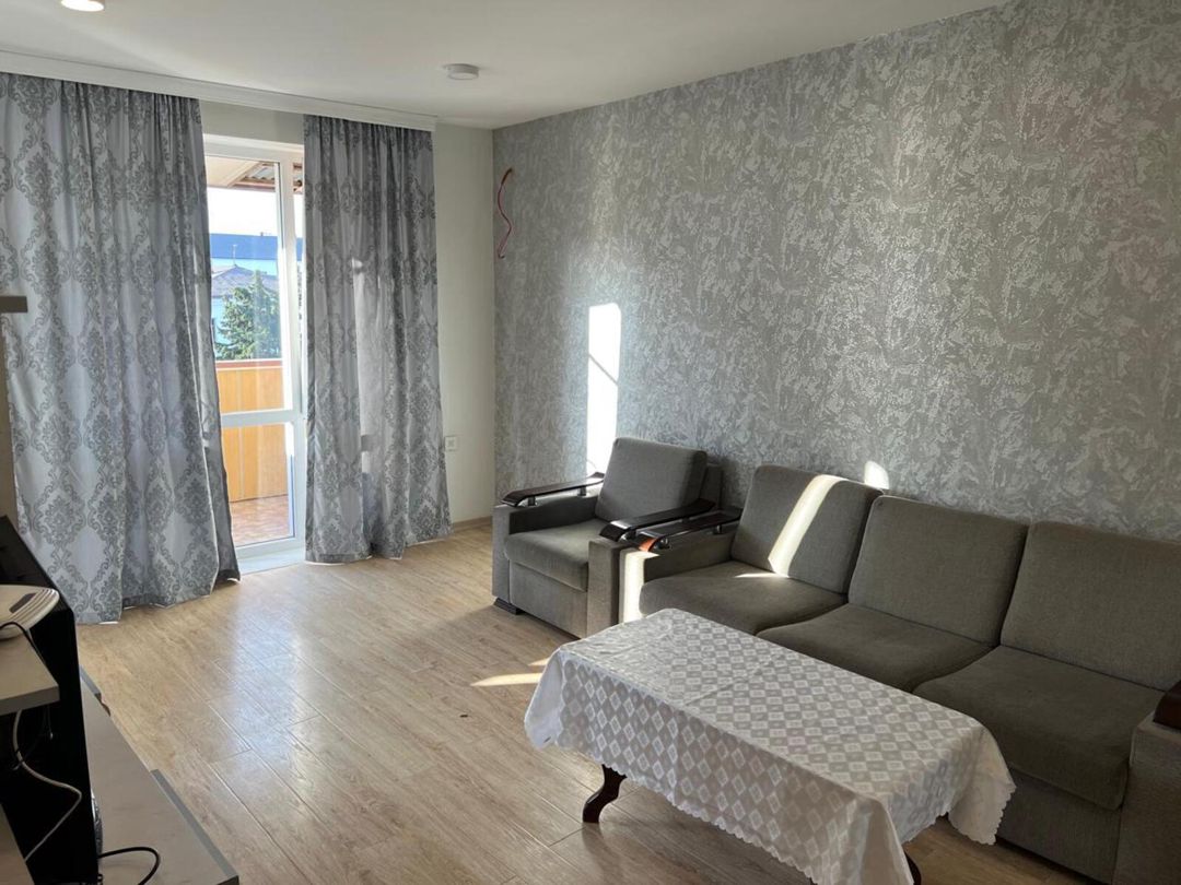 İcarəyə verilir 3 otaqlı köhnə tikili 70 m² — Mənzil, Bakı