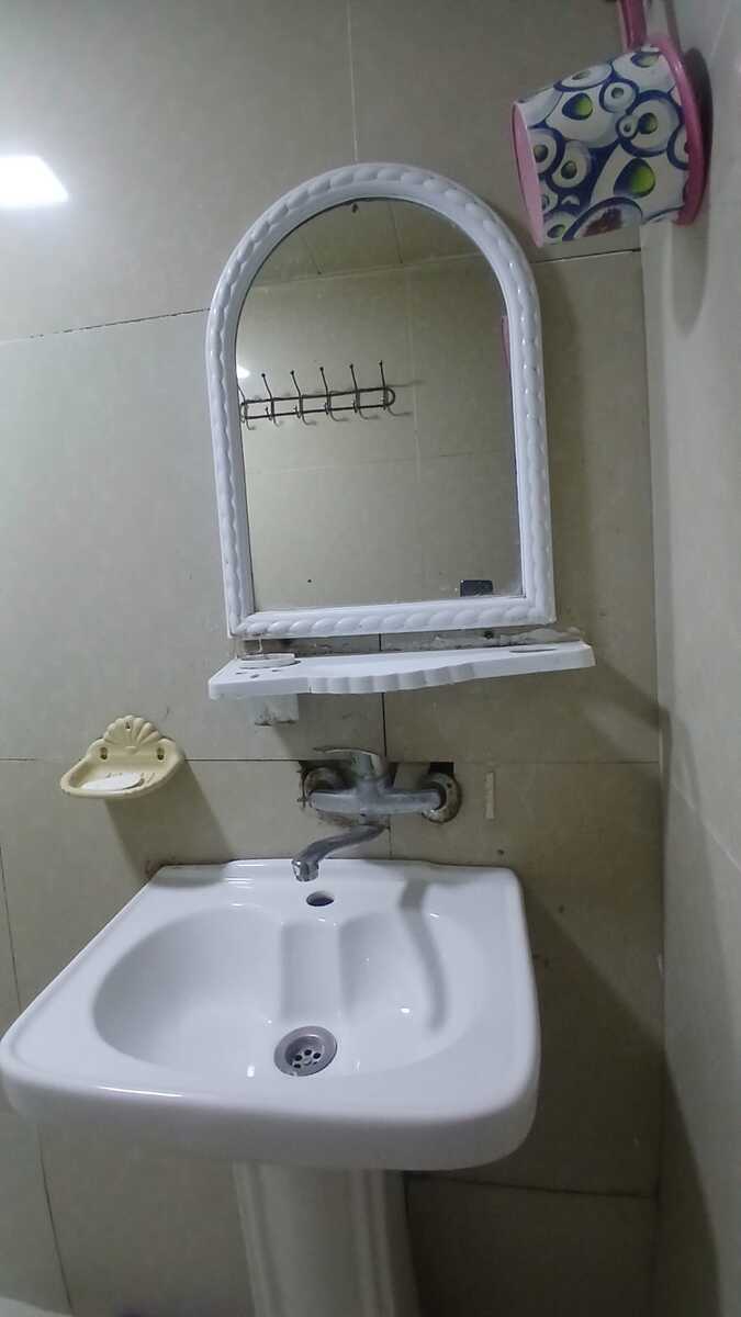 İcarəyə verilir 5 otaqlı köhnə tikili 100 m² — Mənzil, Bakı (12)