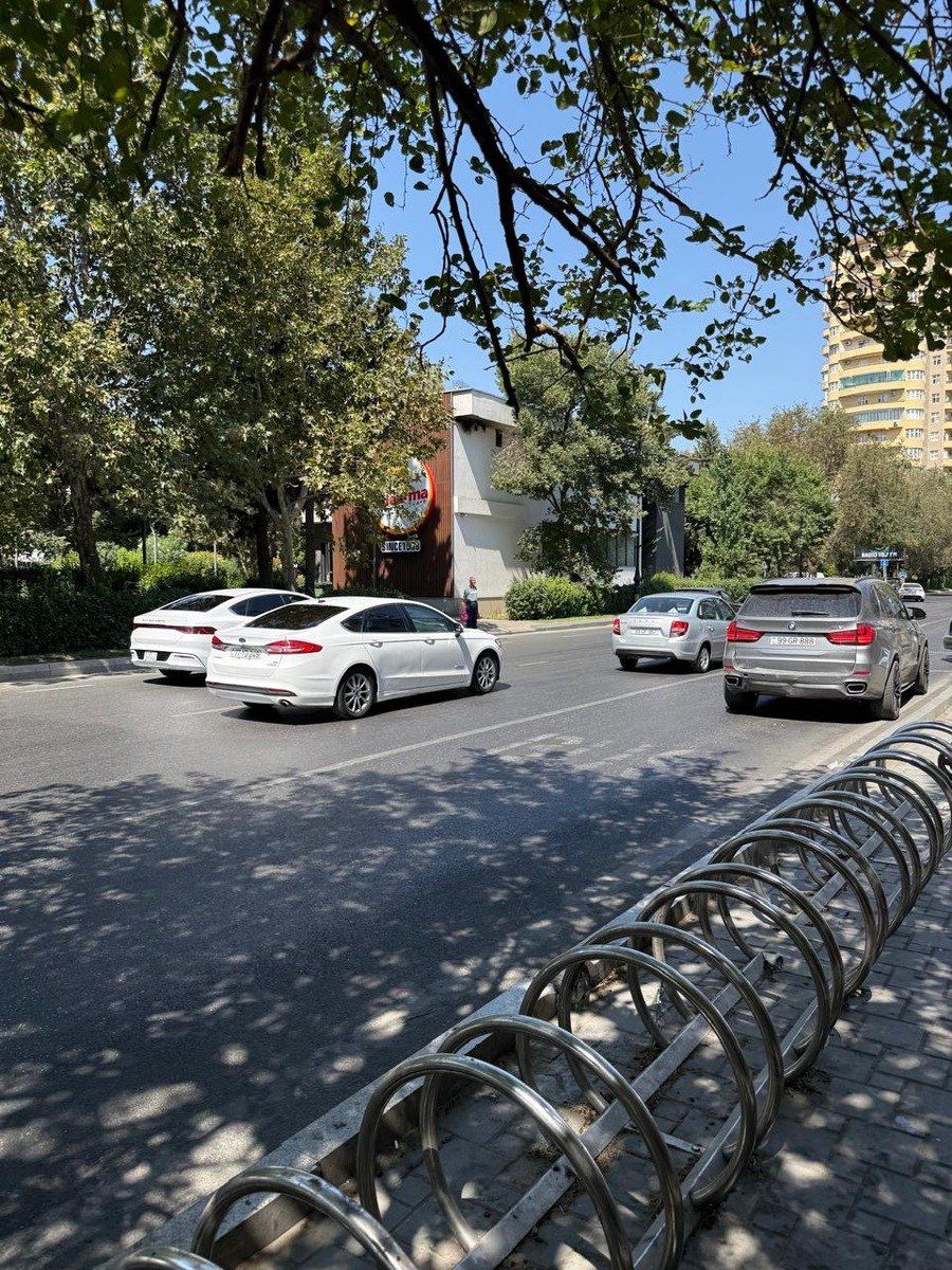 İcarəyə verilir 4 otaqlı ofis 170 m² — Ofis, Bakı