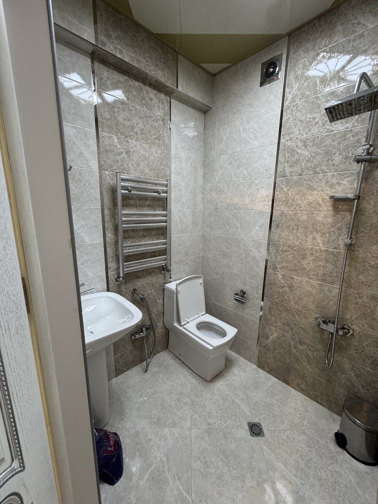 İcarəyə verilir 2 otaqlı yeni tikili 120 m² — Mənzil, Bakı (12)