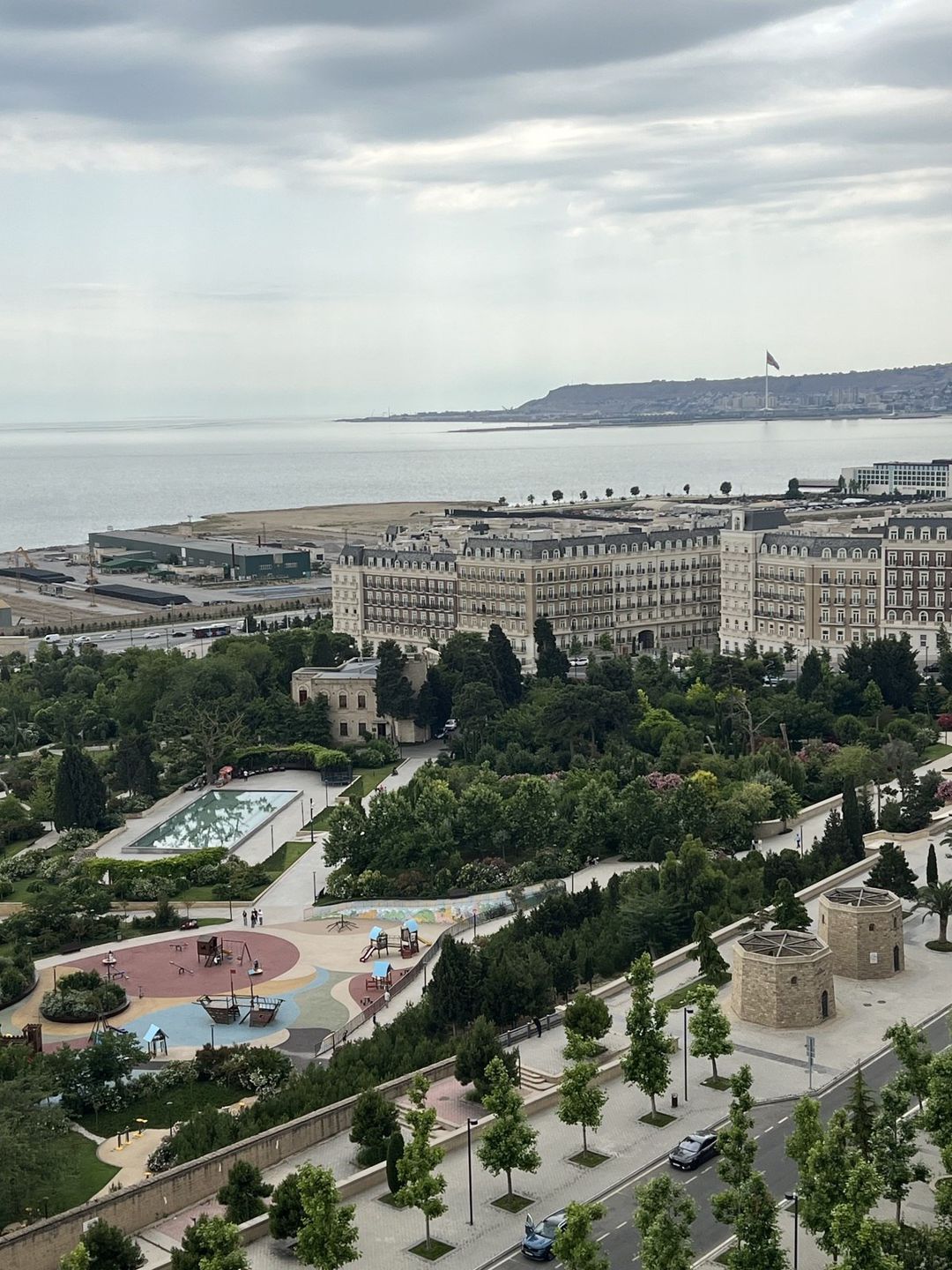 Satılır 4 otaqlı yeni tikili 185 m² — Mənzil, Bakı (10)