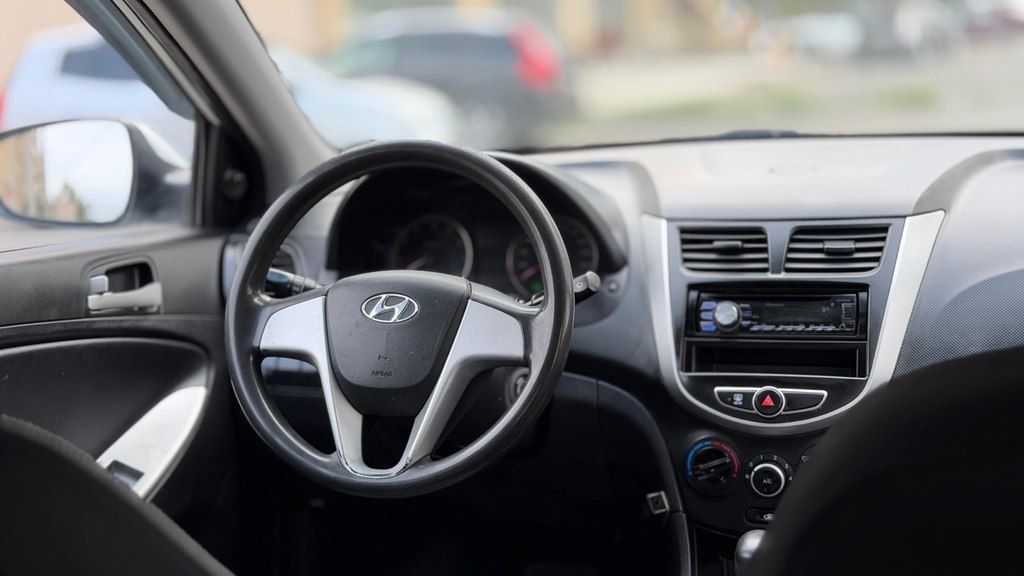 Hyundai Accent, 1.4 L, 2012 il, 180 000 km — Avtomobillər, Gəncə (11)