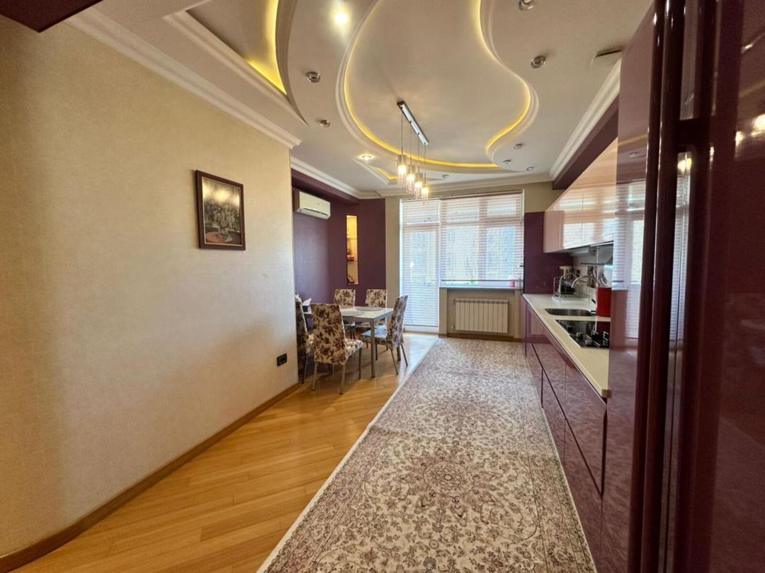 Satılır 4 otaqlı yeni tikili 185 m² — Mənzil, Bakı (8)