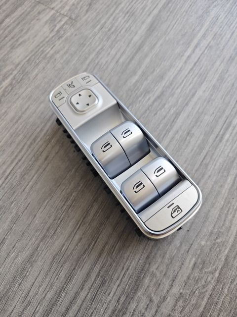 Mercedes W167, X167, GLS, GLE şüşəqaldıran knopka — Bakı