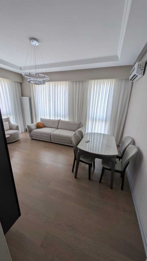İcarəyə verilir 3 otaqlı yeni tikili 130 m² — Bakı