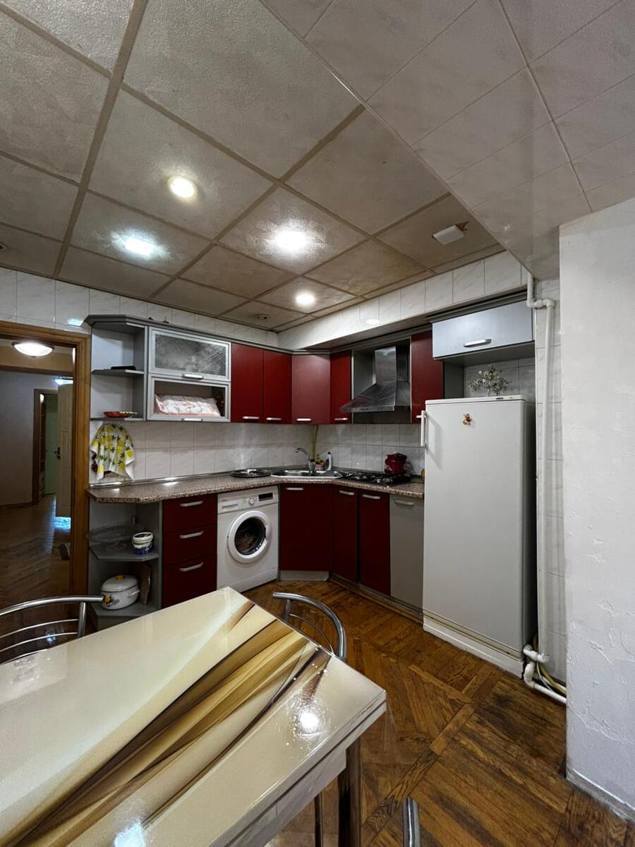 Satılır 3 otaqlı köhnə tikili 95 m² — Mənzil, Bakı (5)