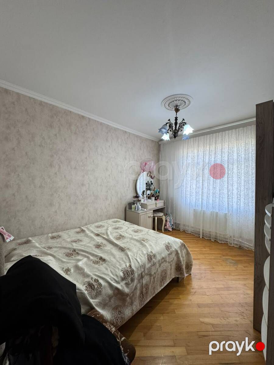 Satılır 4 otaqlı köhnə tikili 110 m² — Mənzil, Bakı (8)