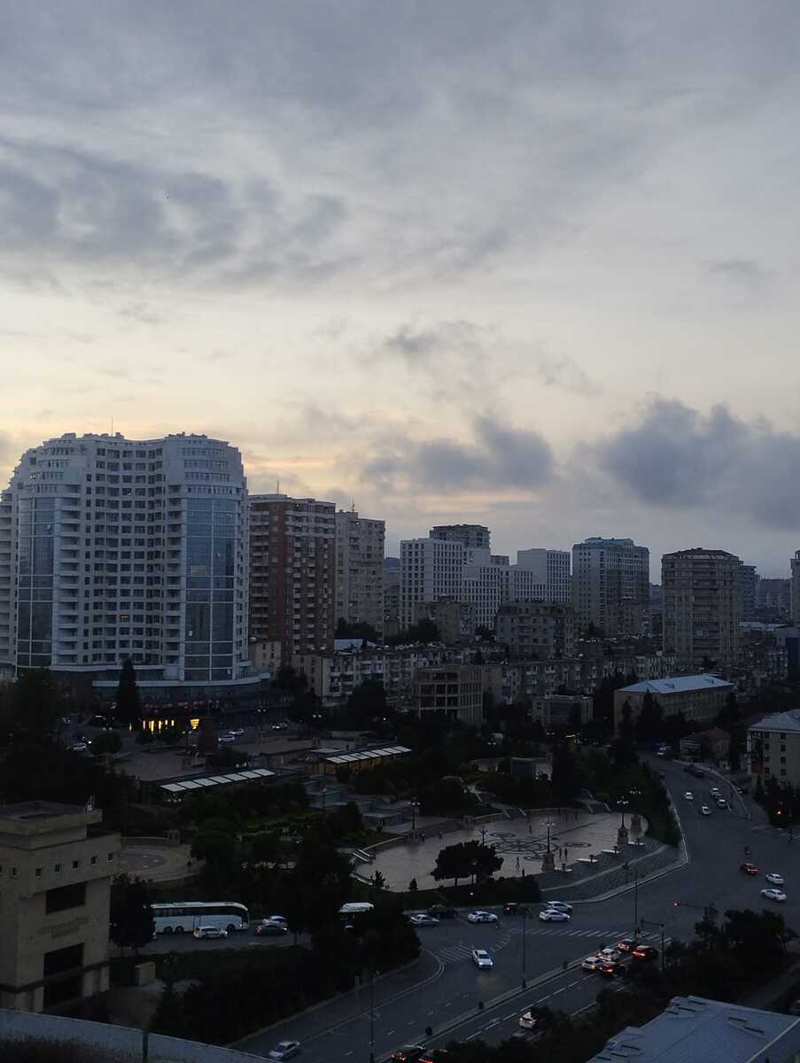 Satılır 3 otaqlı yeni tikili 125 m² — Mənzil, Bakı (2)