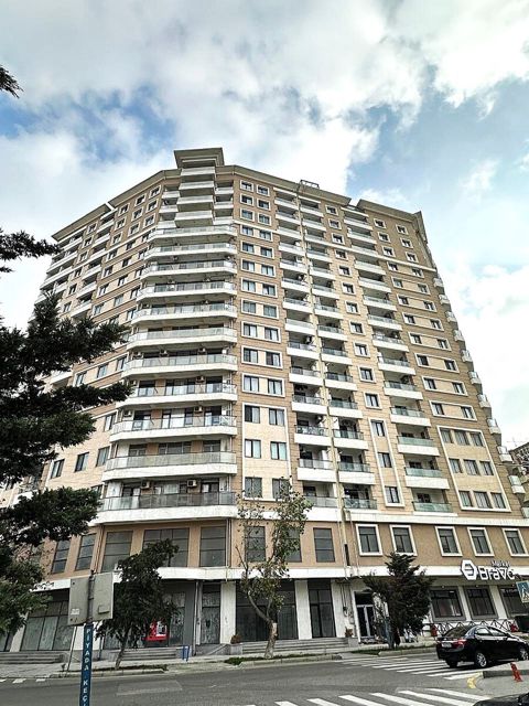 Satılır 3 otaqlı yeni tikili 143 m² — Bakı