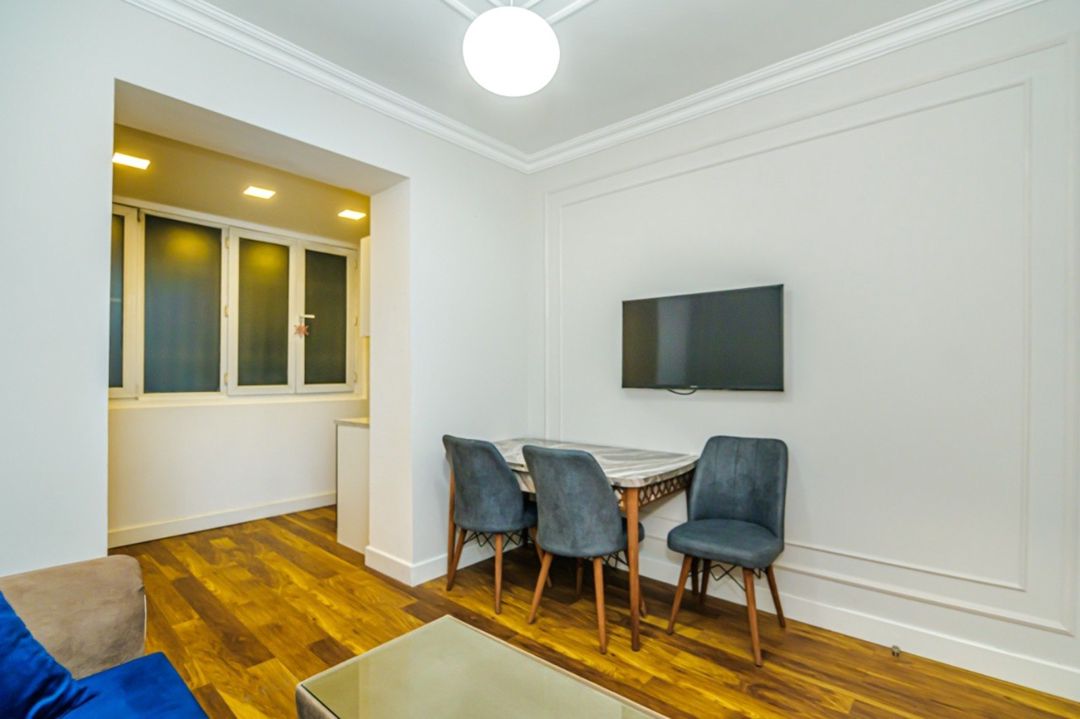 İcarəyə verilir 3 otaqlı köhnə tikili 88 m² — Mənzil, Bakı (5)