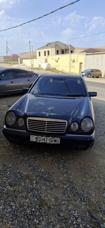 Mercedes E 230, 2.3 L, 1996 il, 516 958 km — Xırdalan