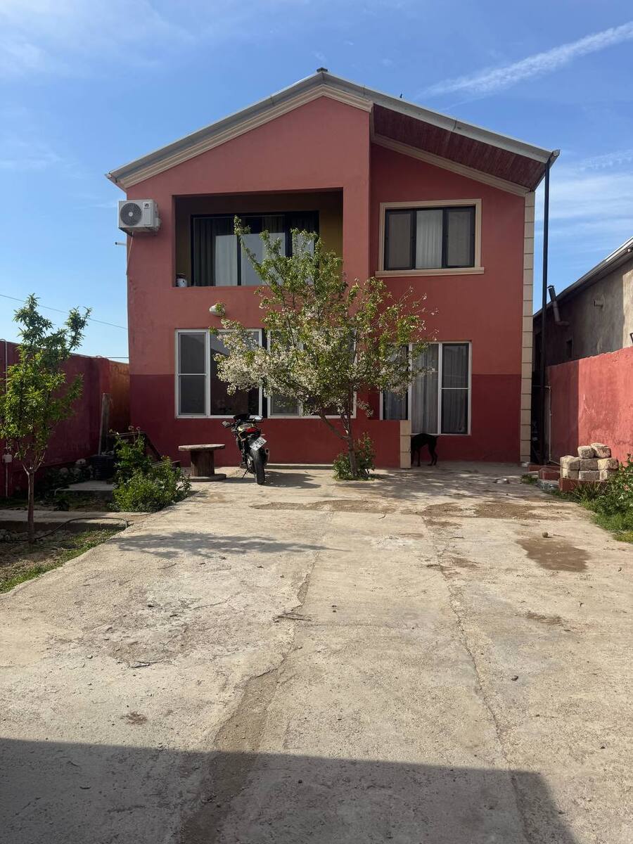 Satılır 4 otaqlı həyət evi/bağ evi 140 m² — Ev, villa, Bakı