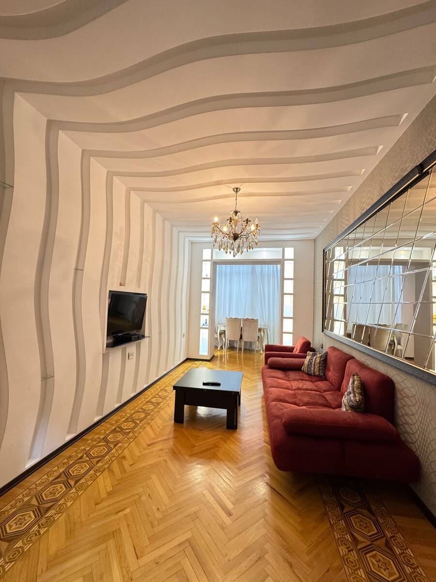 Satılır 2 otaqlı köhnə tikili 65 m² — Mənzil, Bakı (3)