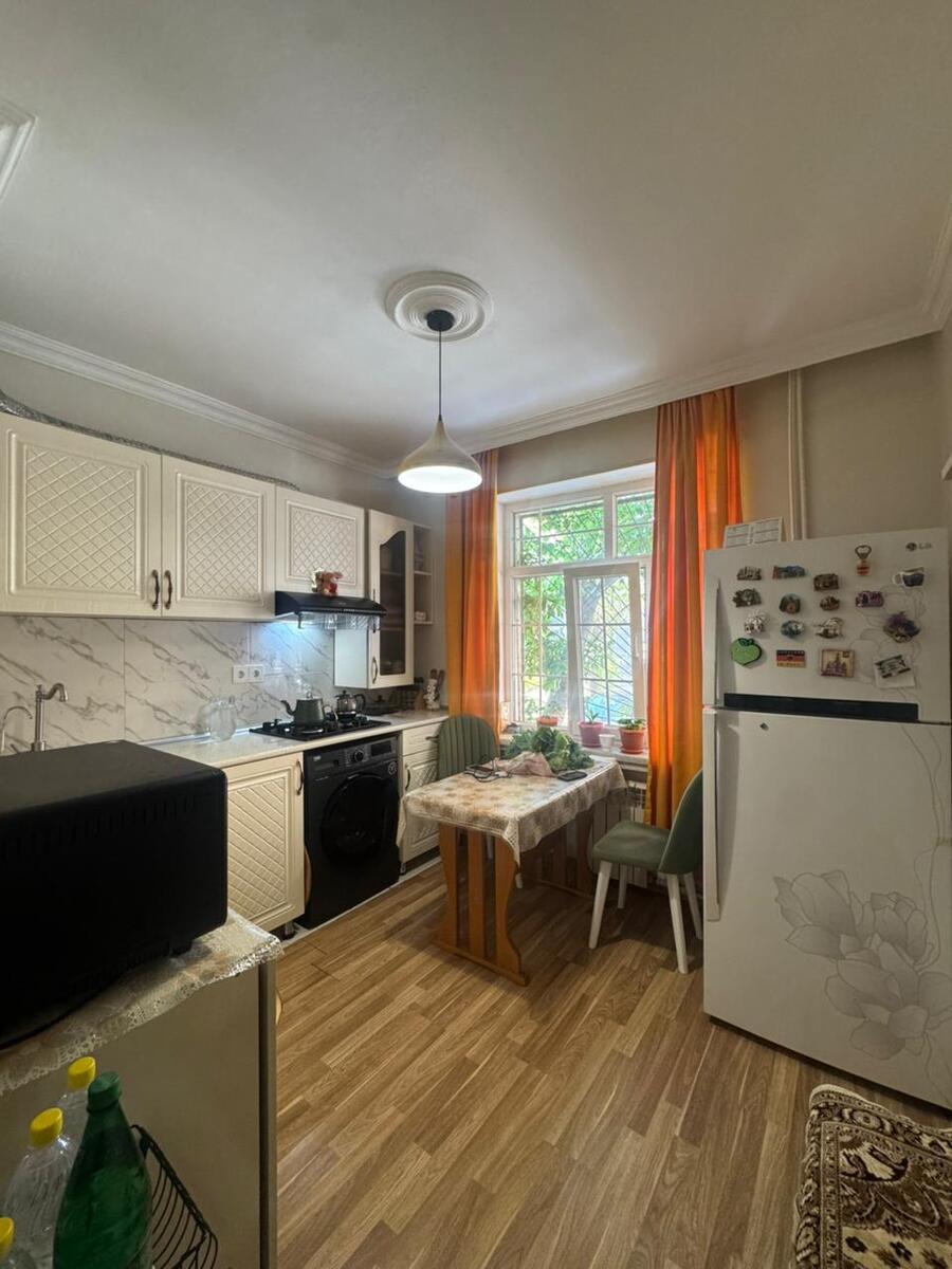 Satılır 2 otaqlı köhnə tikili 65 m² — Mənzil, Bakı (8)