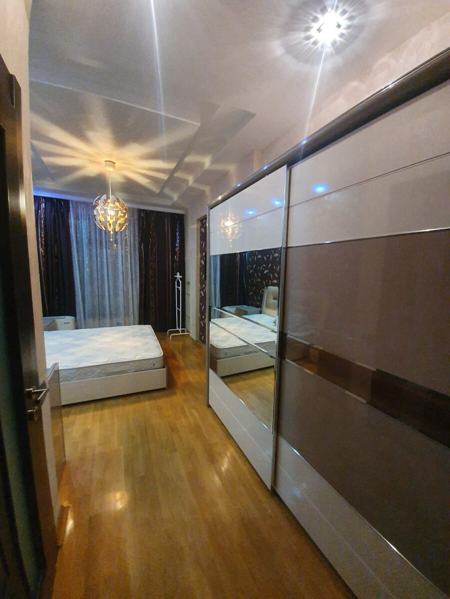 İcarəyə verilir 4 otaqlı yeni tikili 165 m² — Mənzil, Bakı (2)