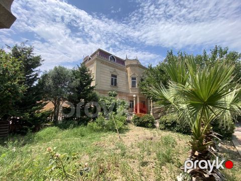 Satılır 10 otaqlı həyət evi/bağ evi 340 m²