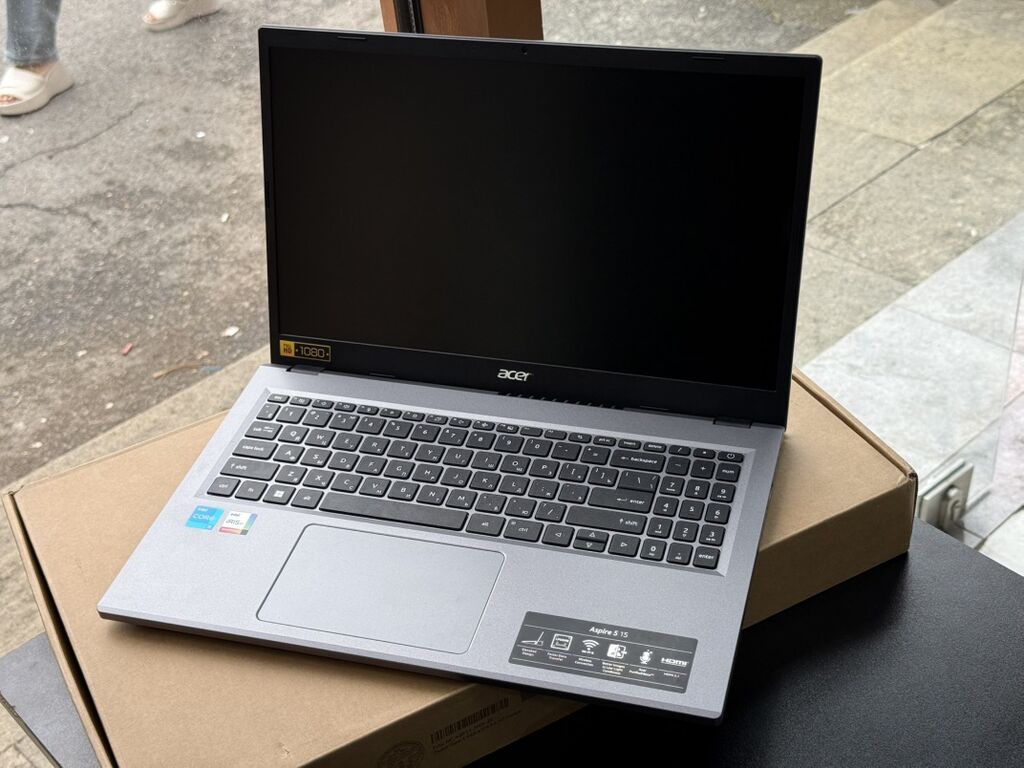 Acer Aspire 5 15 noutbuk - Ekran: 15.6" Full HD (1080p), nazik — Acer, Bakı (4)