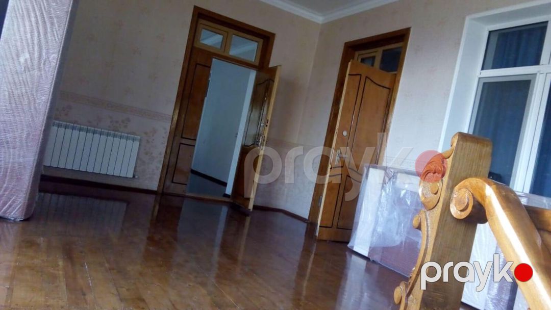 Satılır 7 otaqlı həyət evi/bağ evi 200 m² — Ev, villa, Bakı (8)