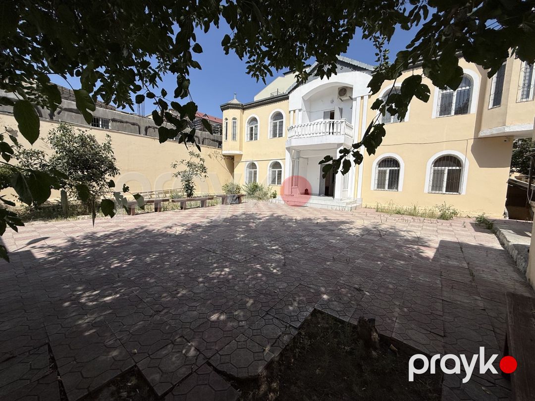 Satılır 9 otaqlı həyət evi/bağ evi 410 m² — Ev, villa, Bakı (2)