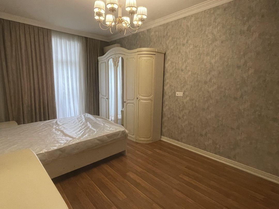 Satılır 4 otaqlı yeni tikili 182 m² — Mənzil, Bakı (11)