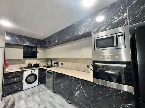 Metbex mebeli 1000₼ .Qaz,moyka,aspiratr daxil .Tezedir demek olar — Bakı
