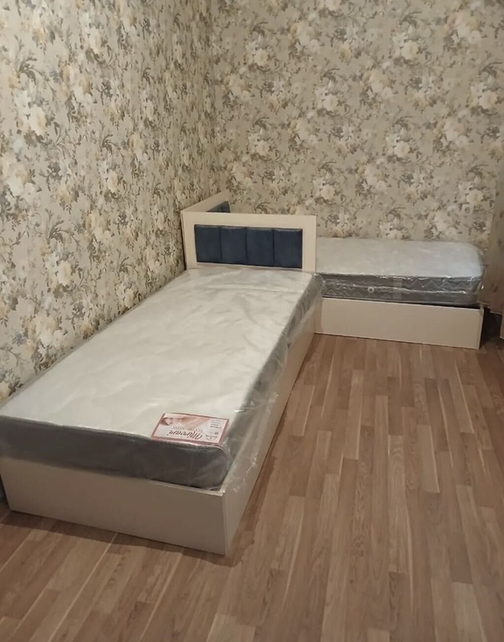 Tələbə xanımlar üçün kirayə ev təklifi. - Yataq otağı: iki ədəd tək — Daşınmaz əmlak, Gəncə (2)