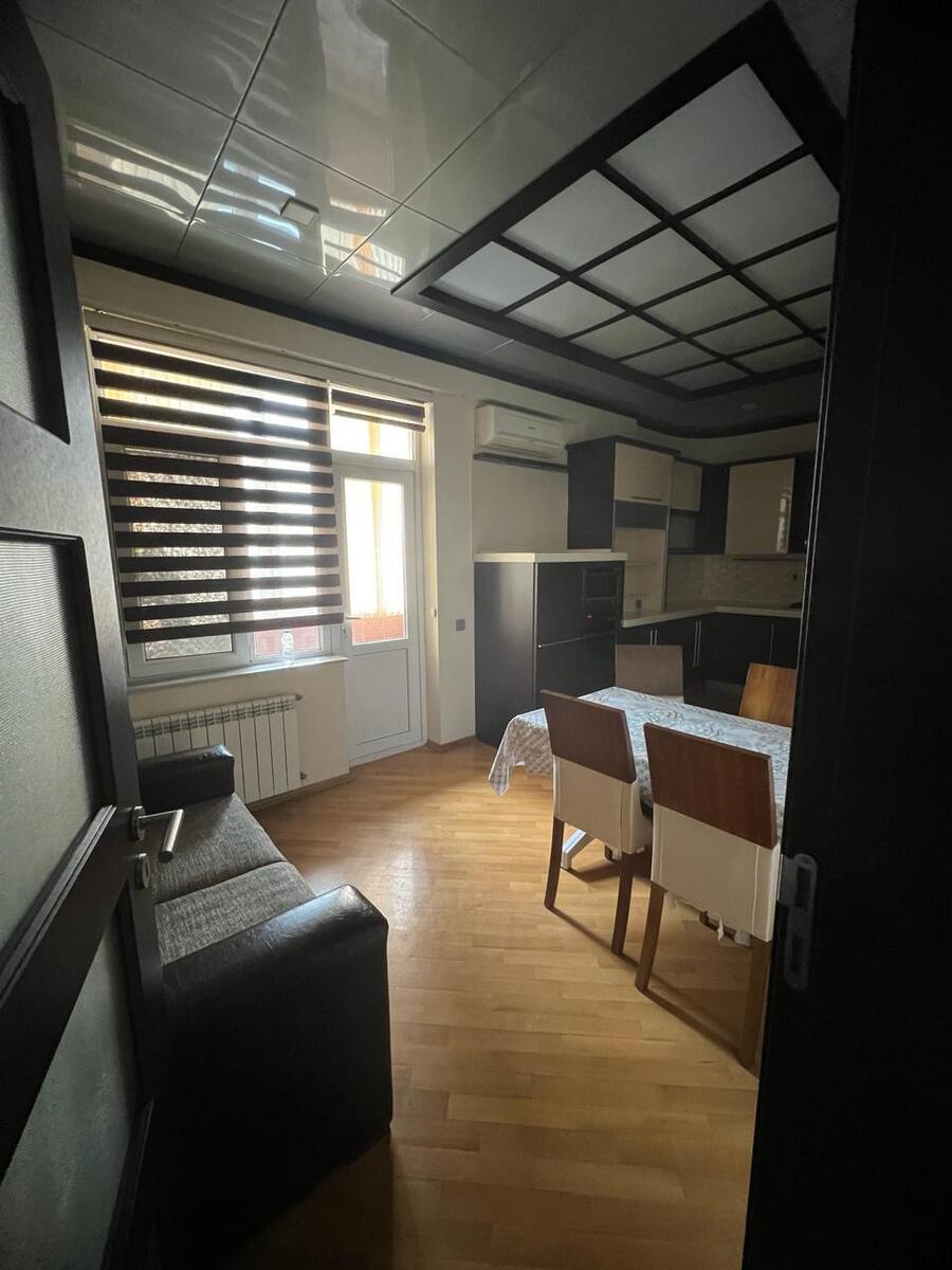 İcarəyə verilir 3 otaqlı yeni tikili 135 m² — Mənzil, Bakı (12)