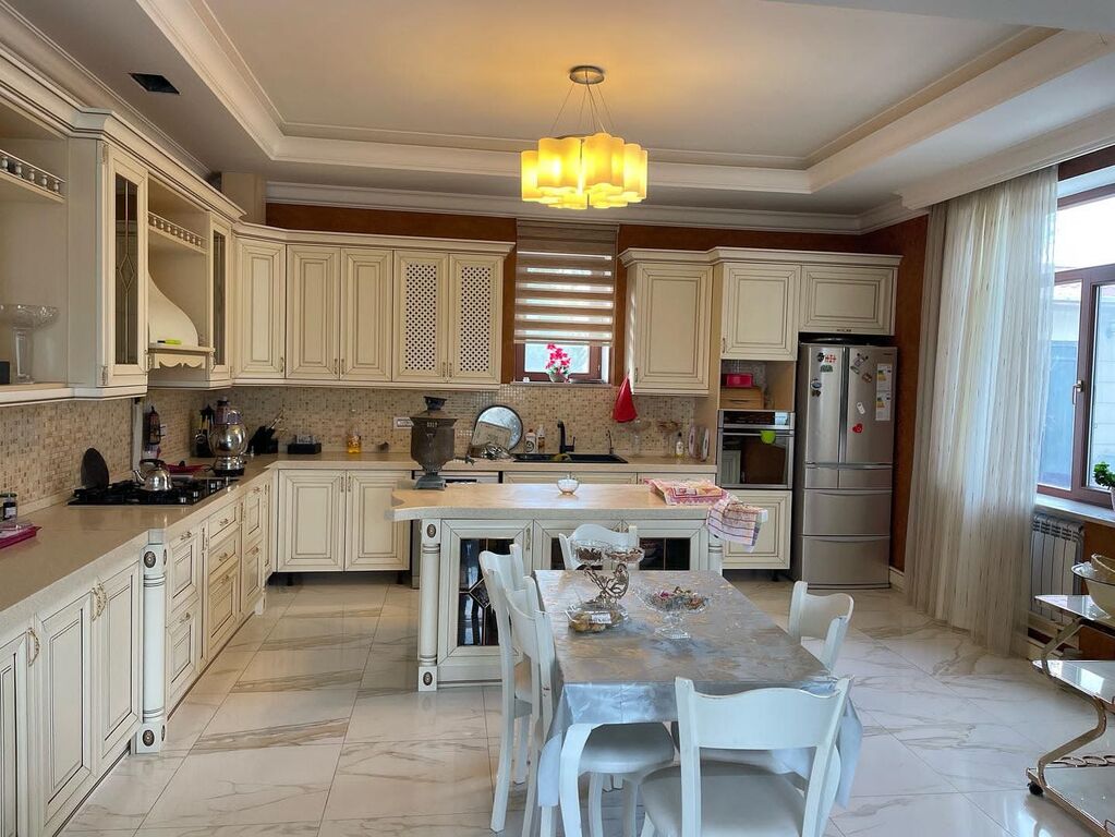 İcarəyə verilir 6 otaqlı həyət evi/bağ evi 550 m² — Ev, villa, Bakı (12)