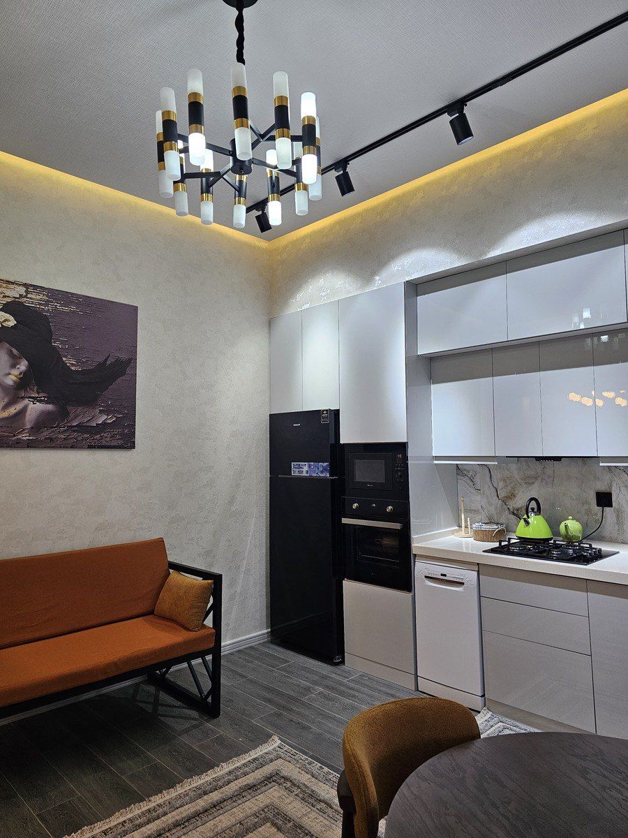 İcarəyə verilir 4 otaqlı həyət evi/bağ evi 280 m² — Ev, villa, Bakı (9)