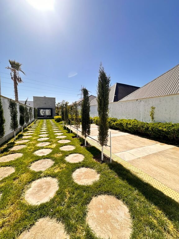Satılır 5 otaqlı həyət evi/bağ evi 300 m² — Ev, villa, Bakı (9)