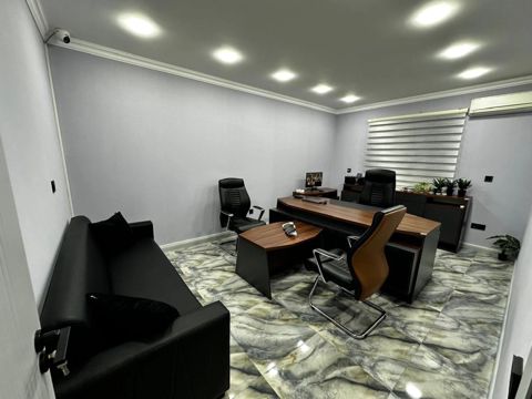 İcarəyə verilir 4 otaqlı ofis 80 m² — Bakı