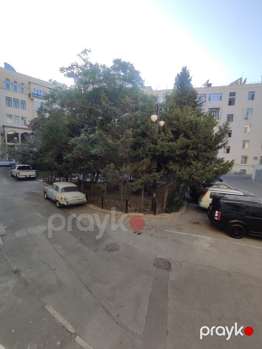 İcarəyə verilir 2 otaqlı köhnə tikili 65 m² — Mənzil, Bakı (4)