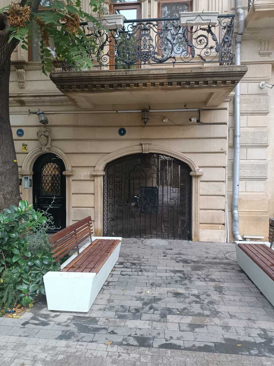 Satılır 1 otaqlı köhnə tikili 37 m² — Mənzil, Bakı