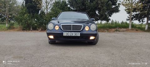Mercedes E 240, 2.4 L, 1999 il, 359 000 km — Salyan